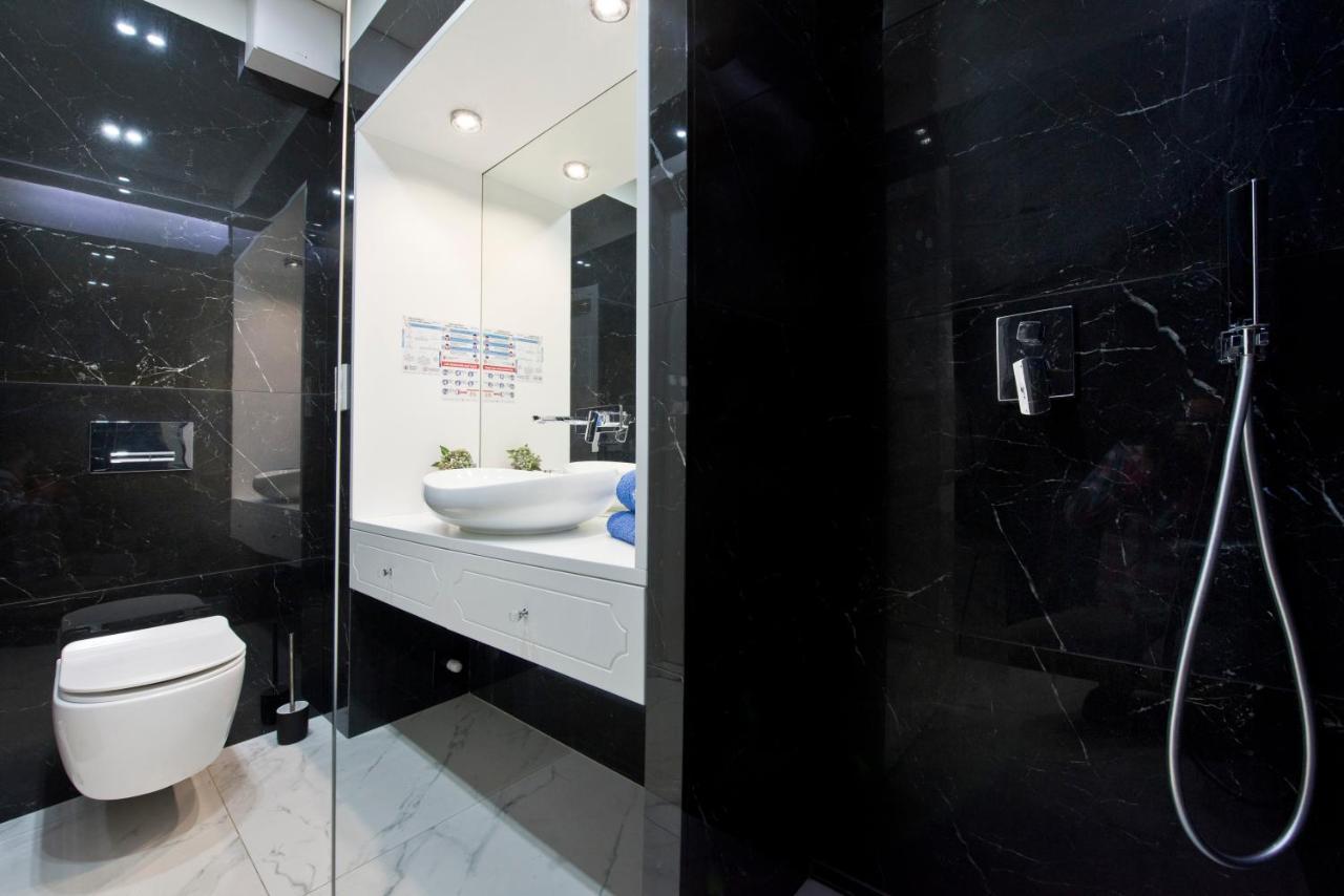 Apartamenty Aura Q4Apartments 그단스크 외부 사진